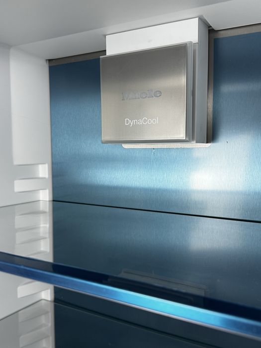 Miele KF 7772 B двокамерний холодильник NoFrost