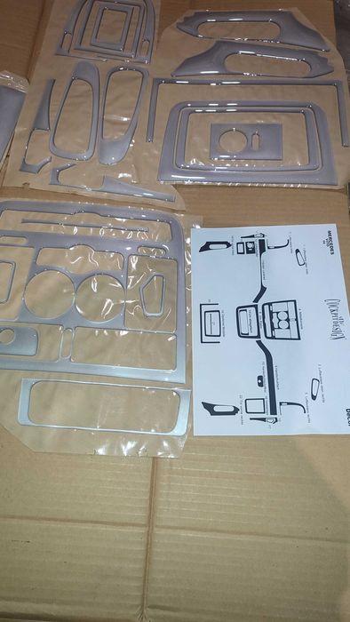 Накладки в салон под дерево, алюминий Mercedes Benz Vito W638, W639