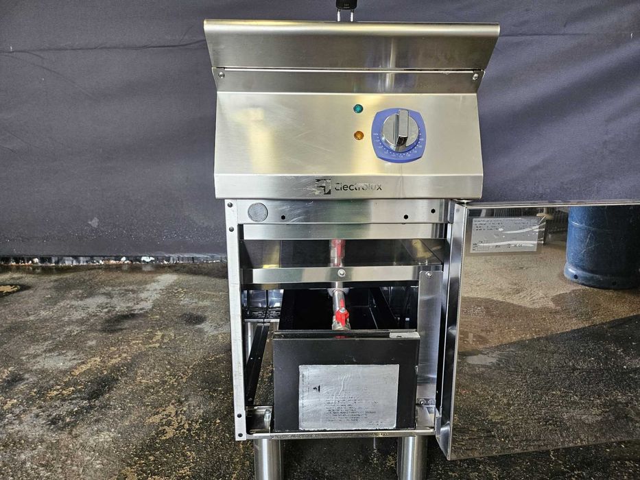 Fritadeira elétrica 15 Lts