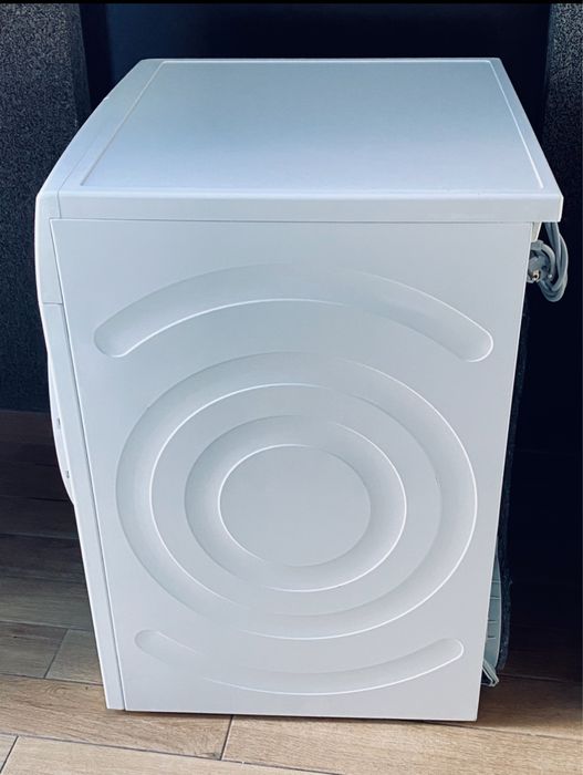 BOSCH Suszarka A++ 8 Kg Pompa Ciepła Seria 4