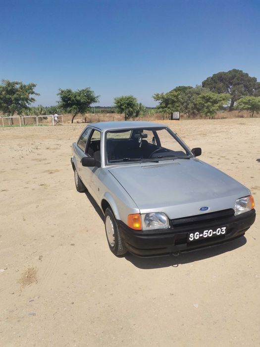 Vendo Ford Escort 1.1 gasolina