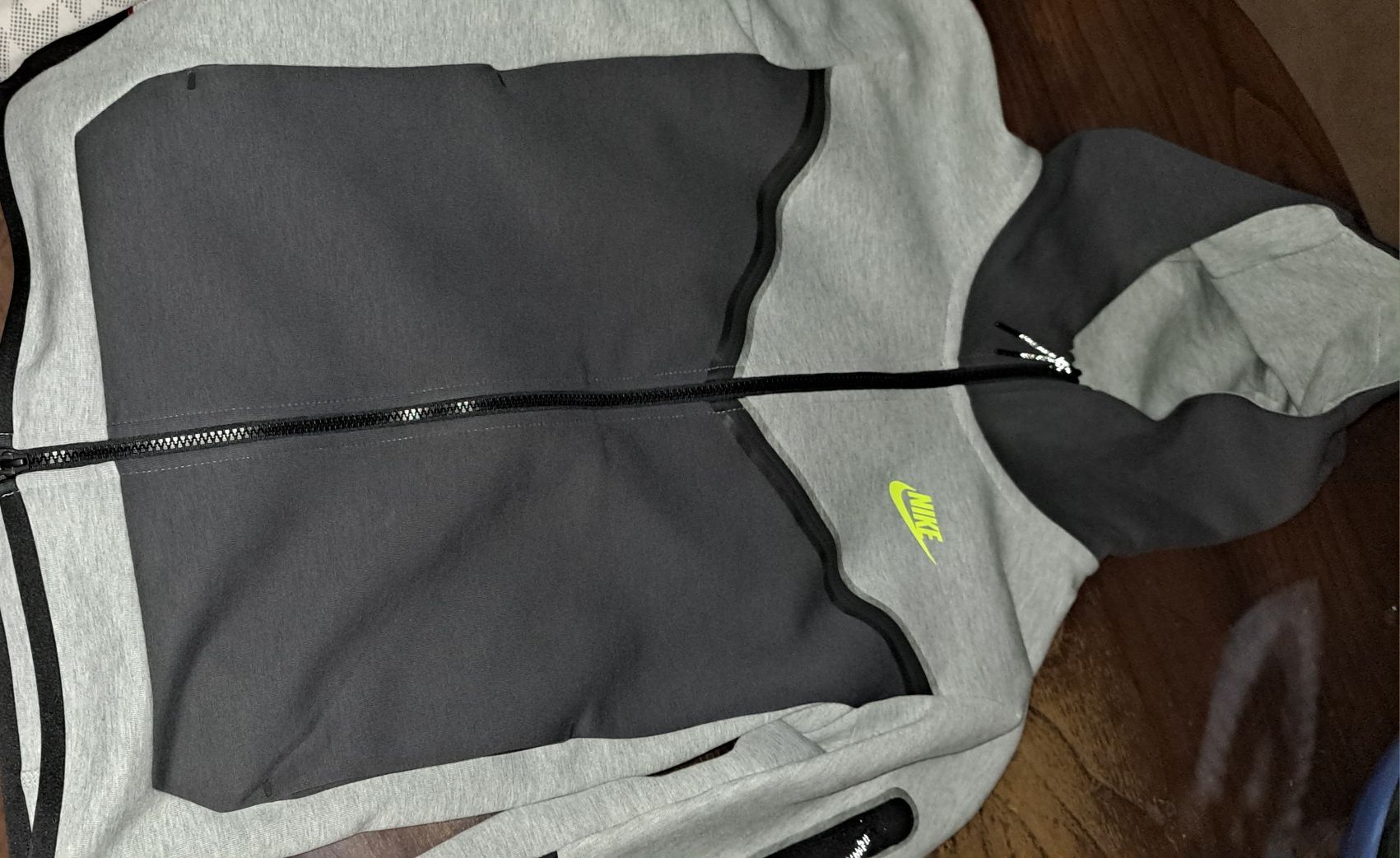 Nike Tech Fleece