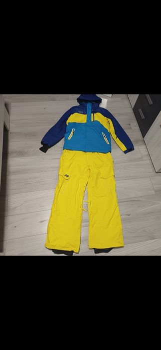 Лижний костюм розмір   L  для активного відпочинку