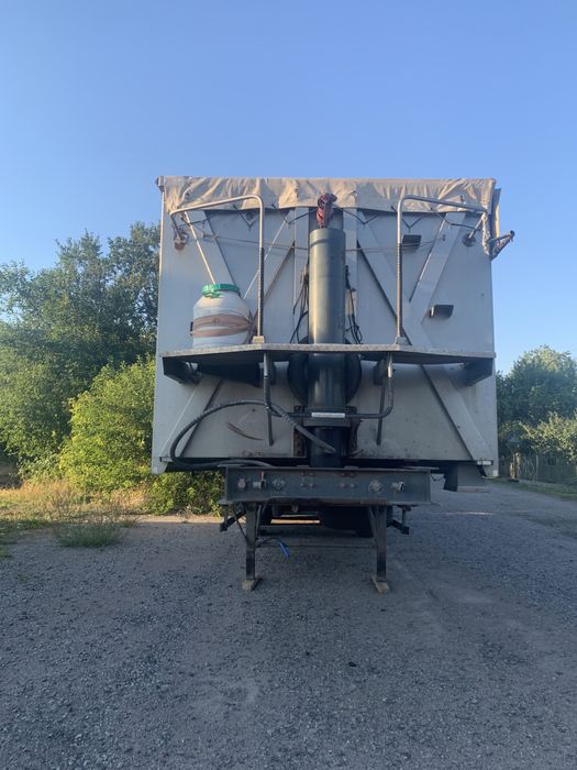 Полуприцеп самосвал зерновоз Bodex.