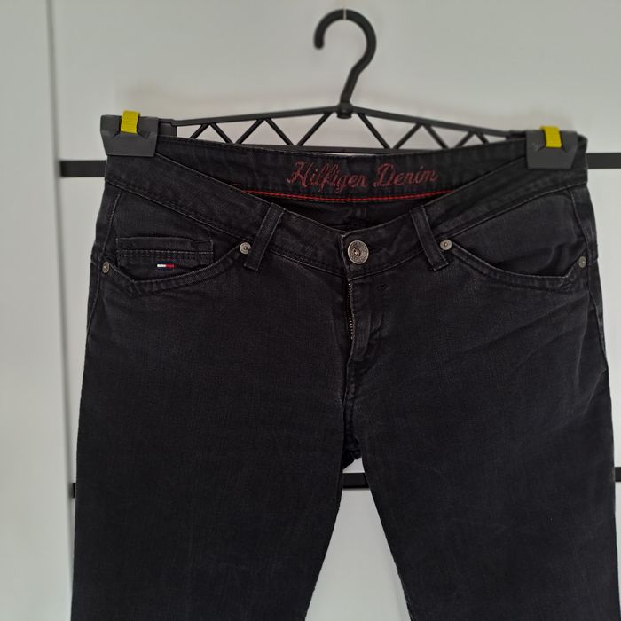 Czarne jeansy Hilfiger rozm.38