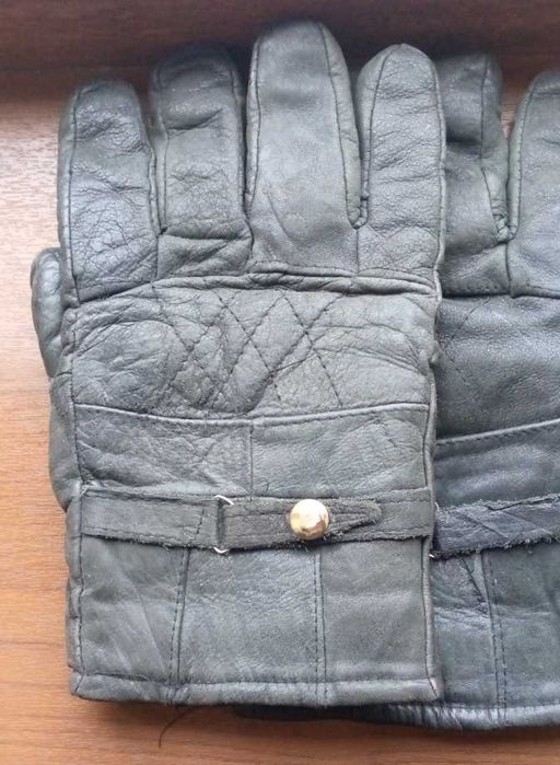 Рукавиці шкіряні теплі.