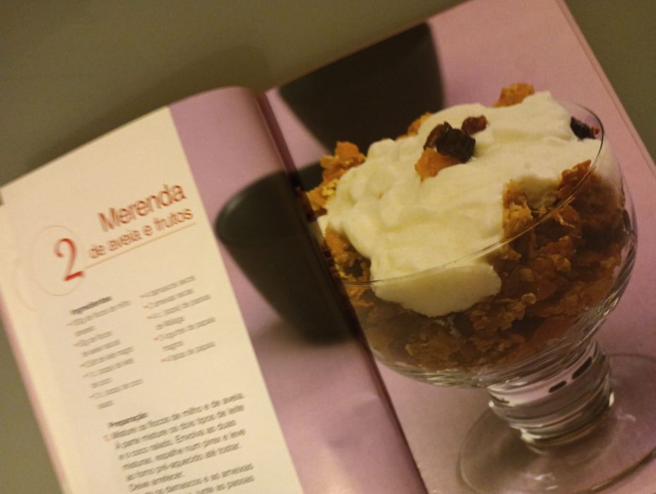 Doces Light	Coleção 30 receitas em 30 minutos		Como Novo!