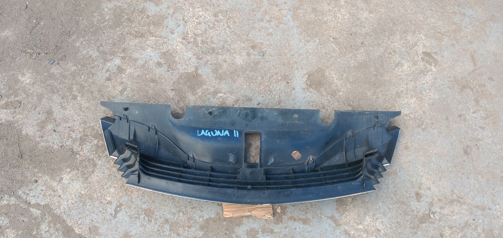 Renault laguna ii grill atrapa przednia oryginał stan bdb