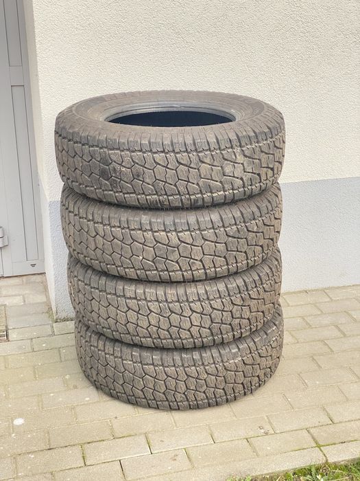 Opony RENEGADE A/T-5 245/70 R17 110 T