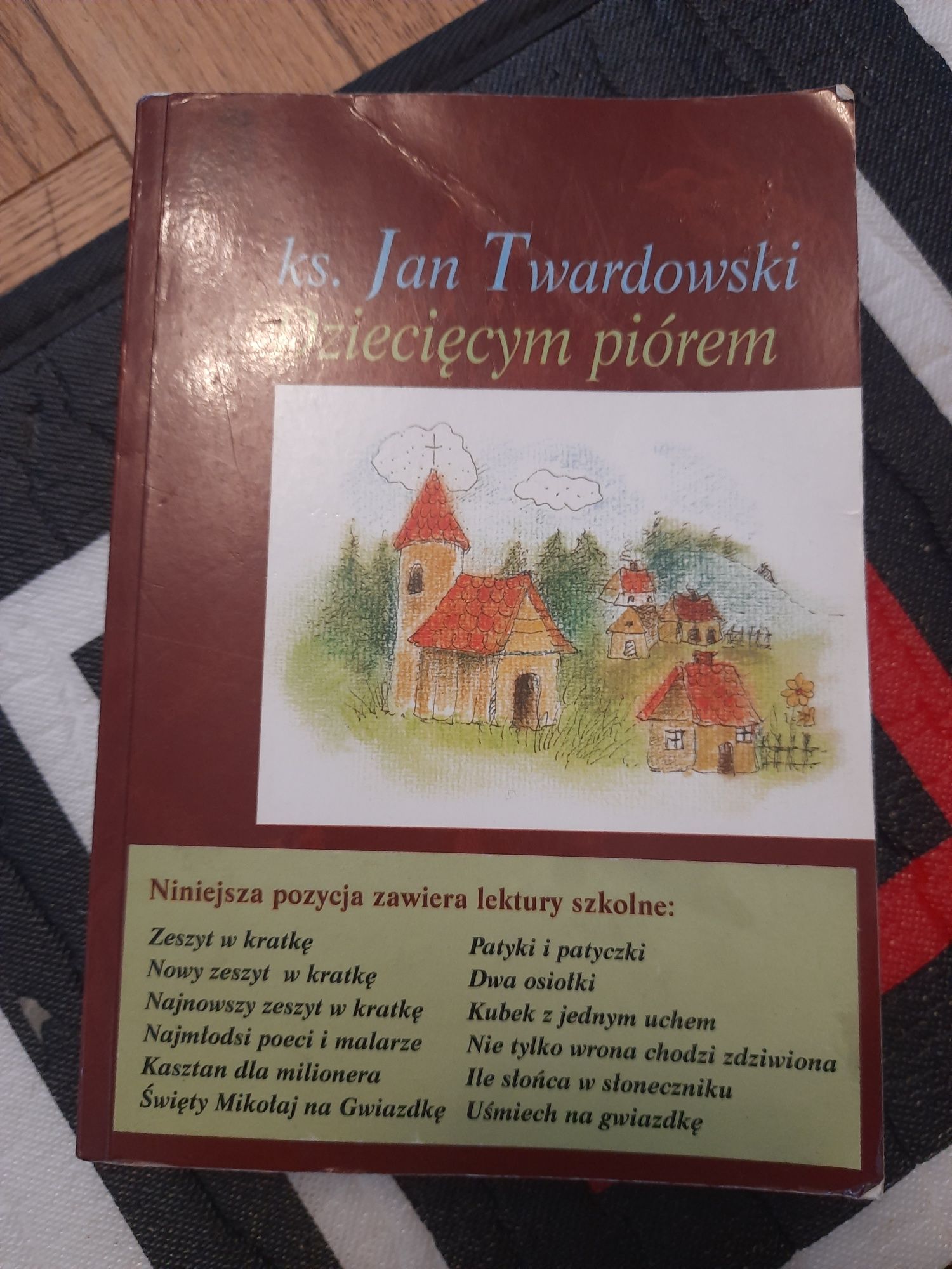 Ks. Jan Twardowski Dziecięcym Piórem