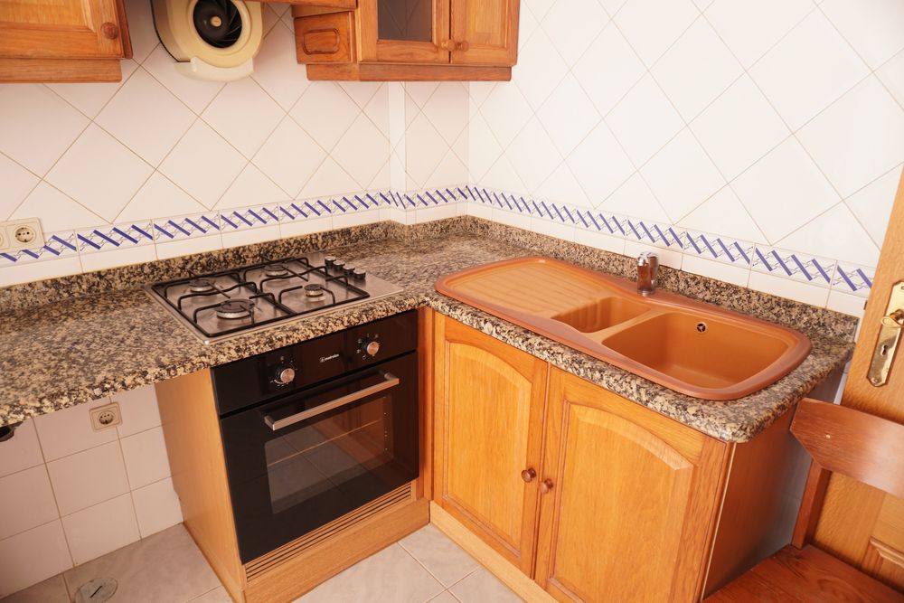 T1 Com Garagem - Av. Bissaya Barreto