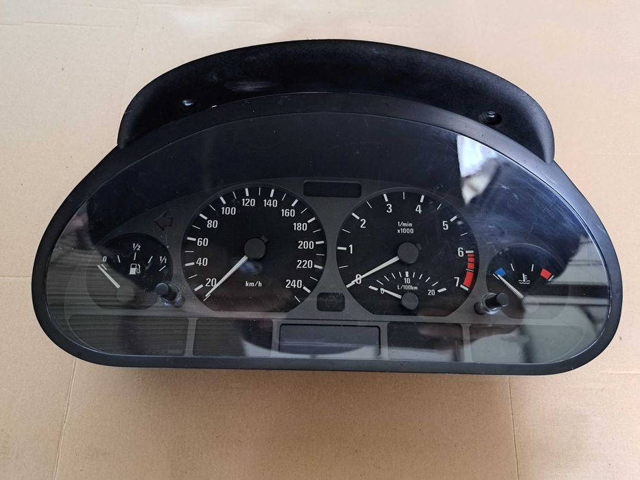 Licznik BMW e46 8386 europa 092 318i