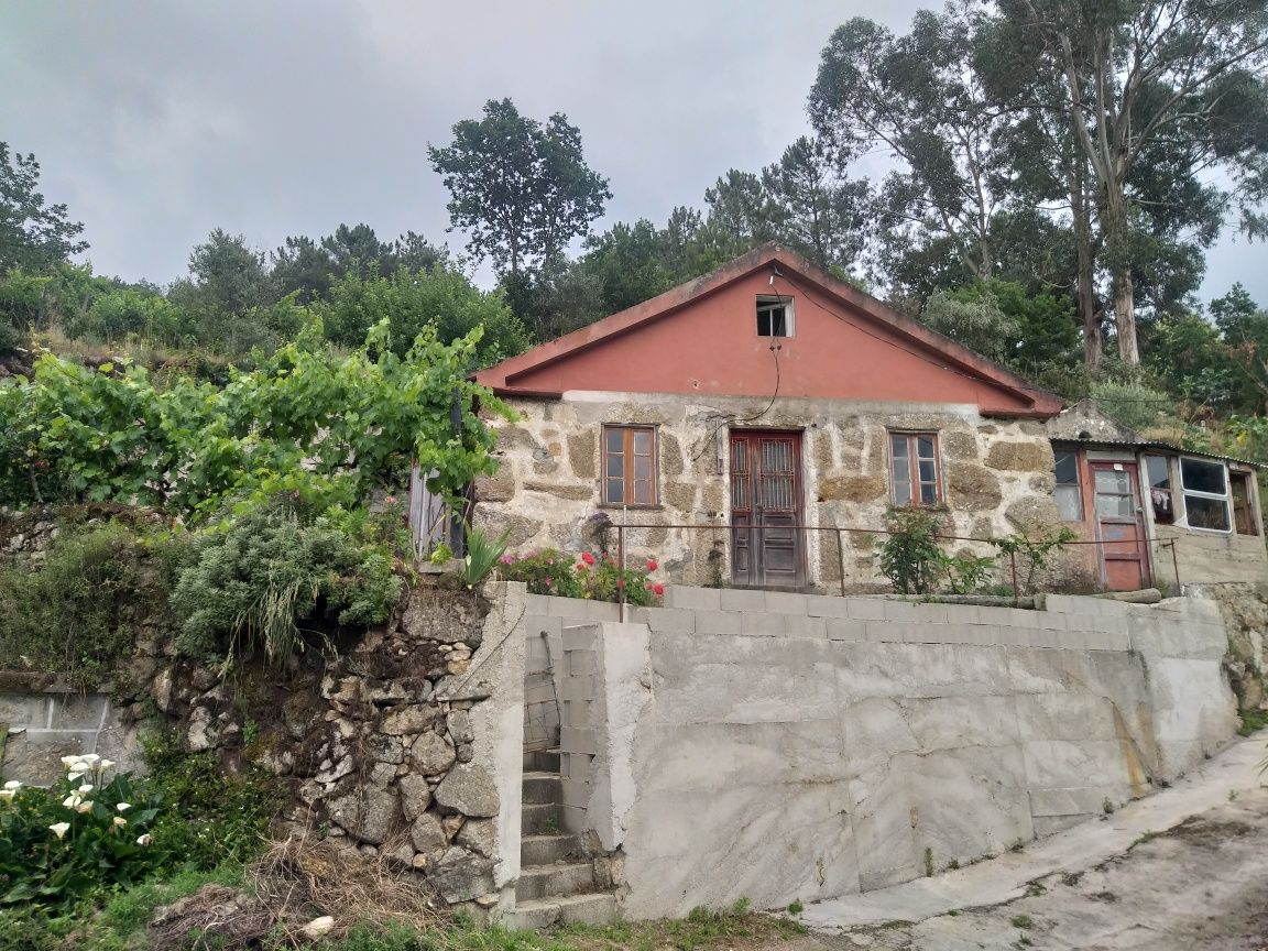 Casa para recontruir com terreno