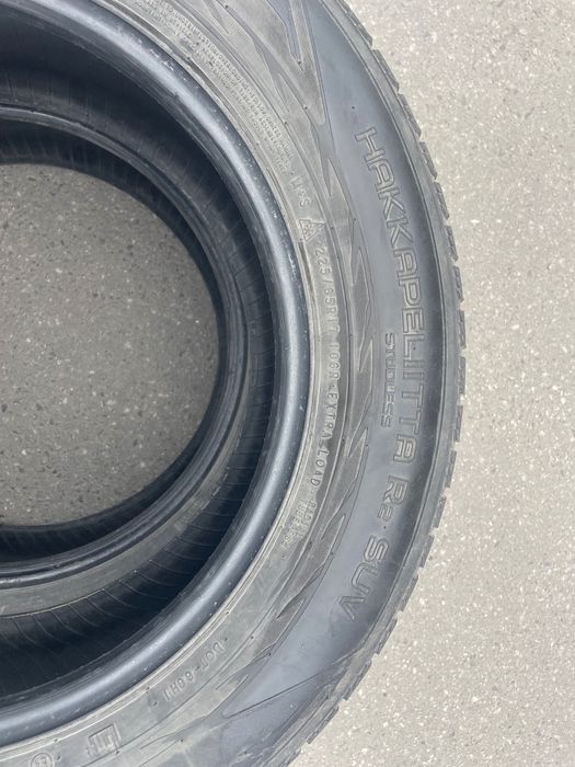Продам  Зимова шина Nokian Hakkapeliitta 225-65-R17