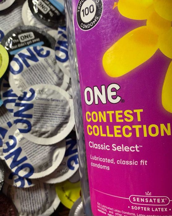 Презервативи ONE classic select, Vanish зі США оптові ціни різні види