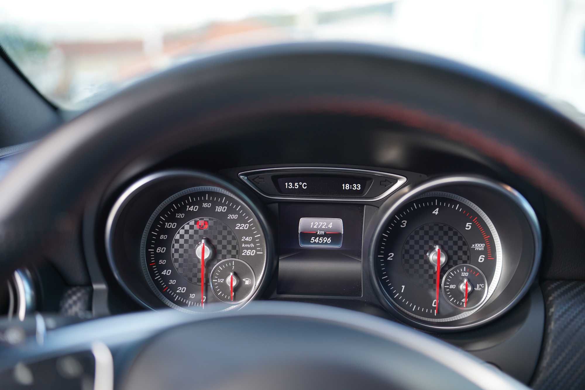 Mercedes-Benz A 180 d AMG Line