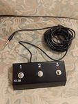 Footswitch Hughes & Kettner FS-3N przełącznik nożny długi kabel 8,5m