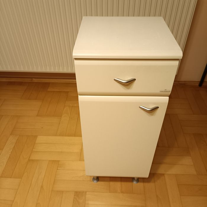 Szafka łazienkowa mała, biała