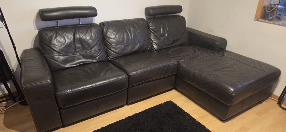 Sofá com chaise longue em pele genuína