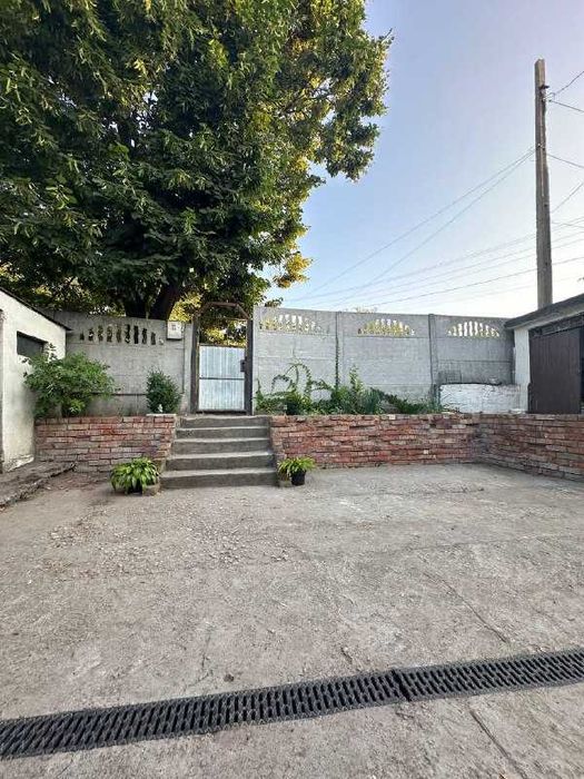 Продам будинок ж/м Таромське ( діївка )