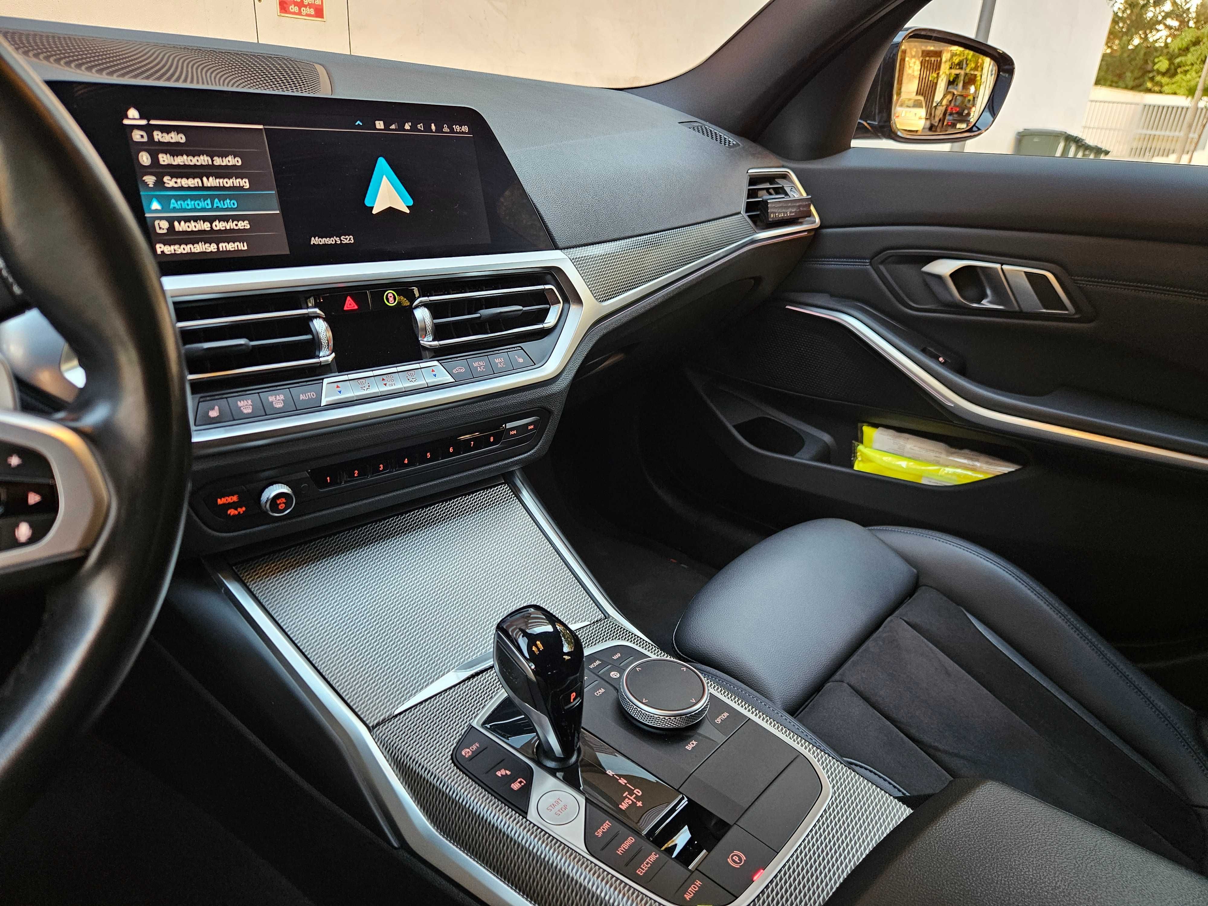 BMW 320e versão M