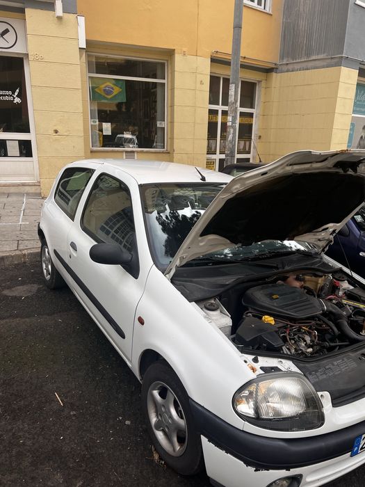 Renault Clio 1.9 Diesel comercial