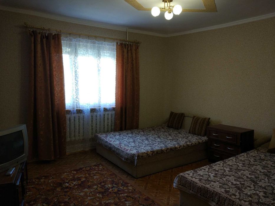 Кімнати в будинку без господарів біля термальних басейнів