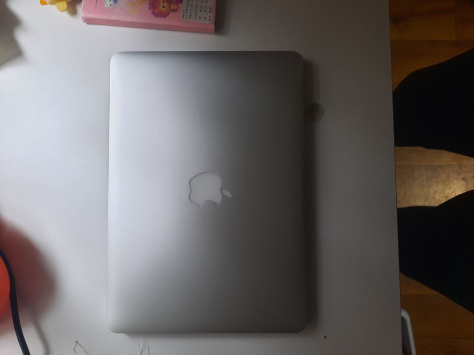 Sprzedam MacBook Pro  retina 13 z nincowka 2015roku