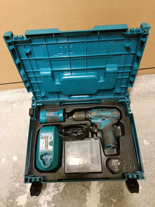 Sprzedam wkrętarkę Makita DHP 453
