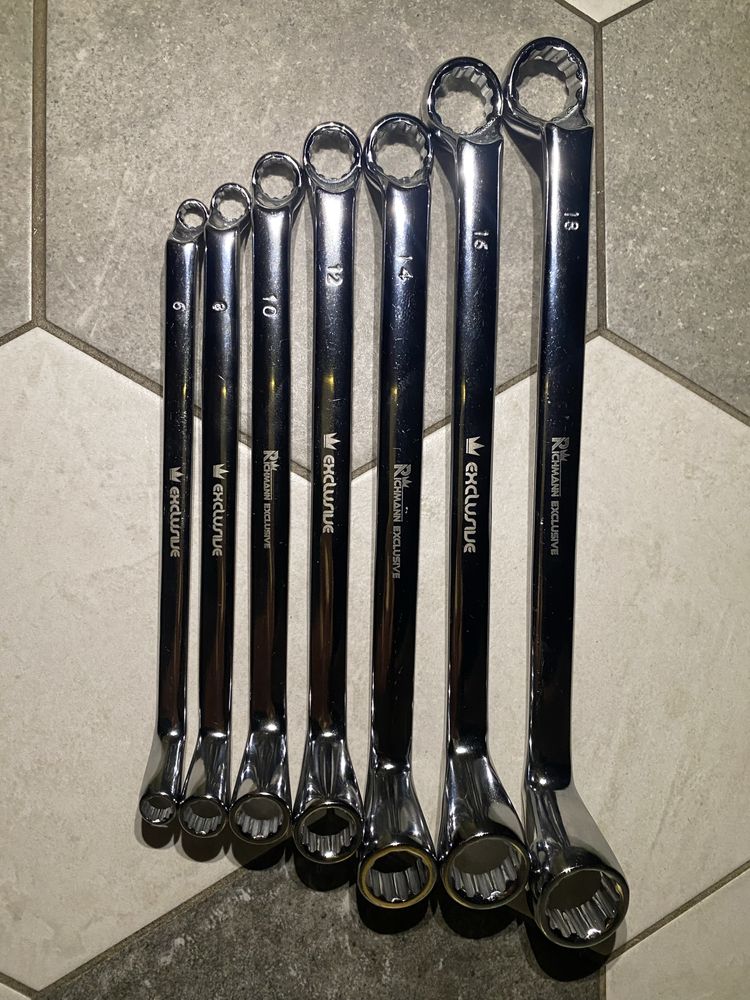 Klucze oczkowe odgięte 6-19mm. 7 szt.
