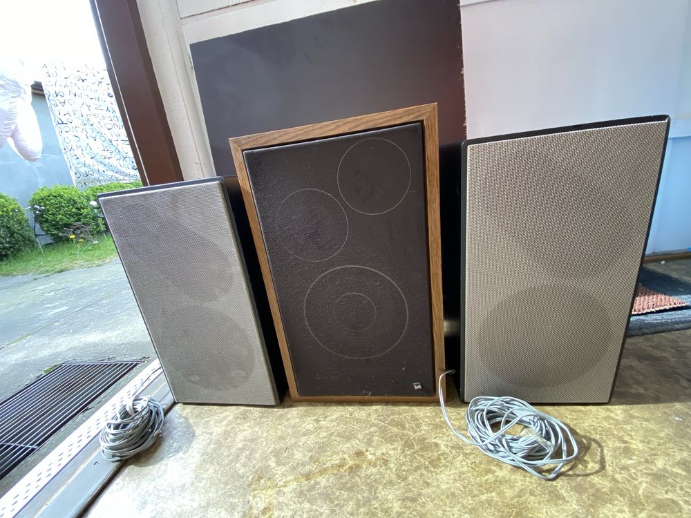 1 kolumna Dual CL 720 + dwa 3 wege box