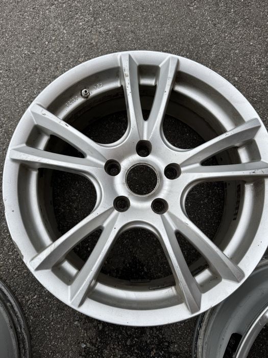 Комплект дисків R17 5*114.3 J7,5 ET48 ЦО 72.6 проставки 66.1