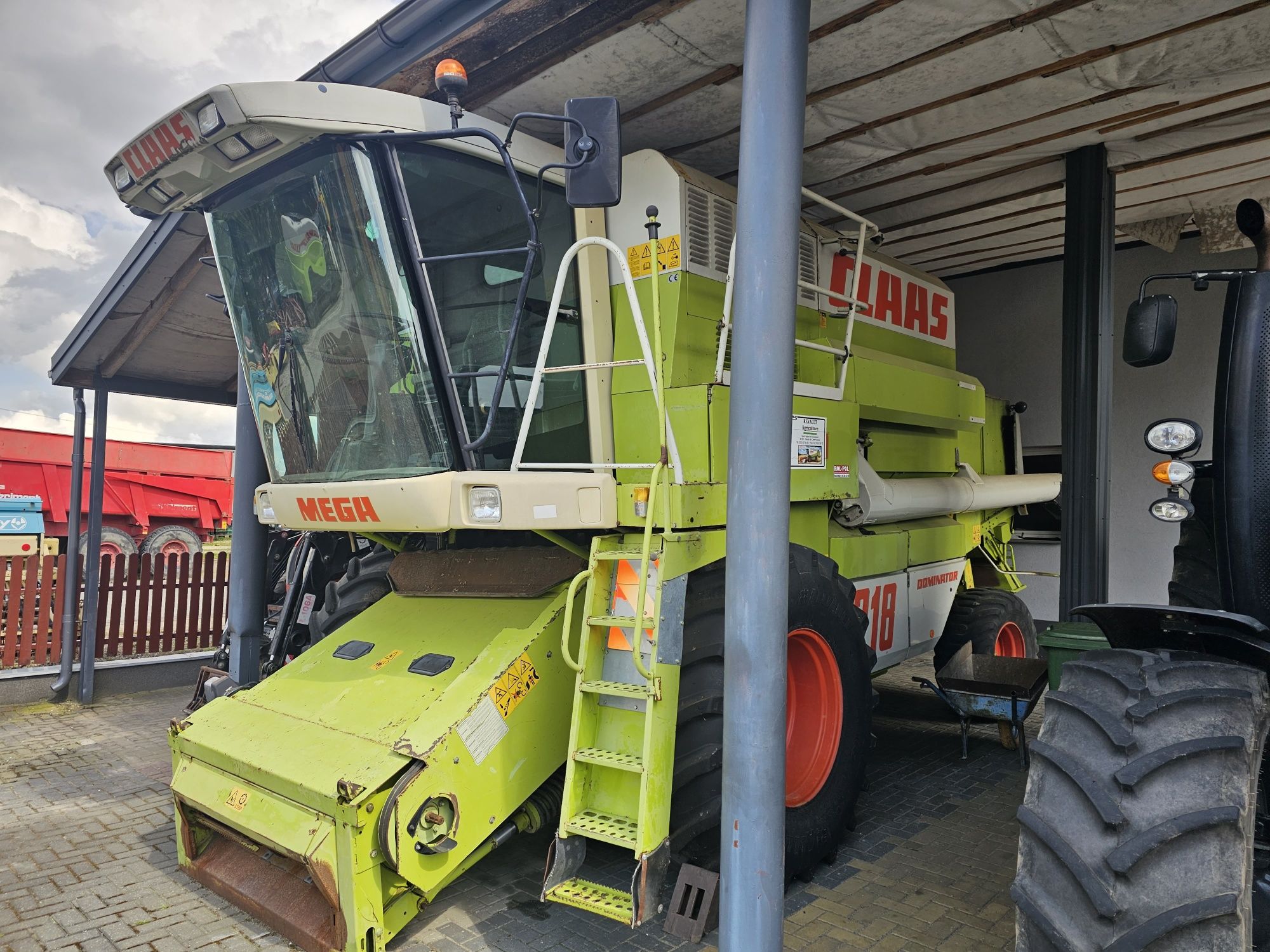 Kombajn Claas Mega 218 kabina Lexiona