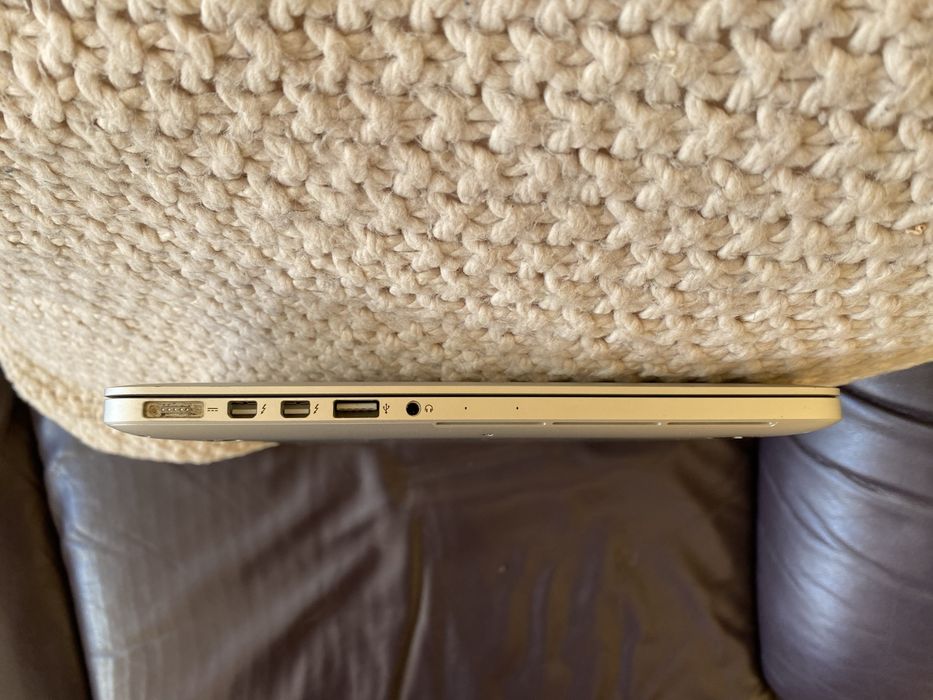 Macbook Pro 13 2015 макбук про Core i5 8RAM