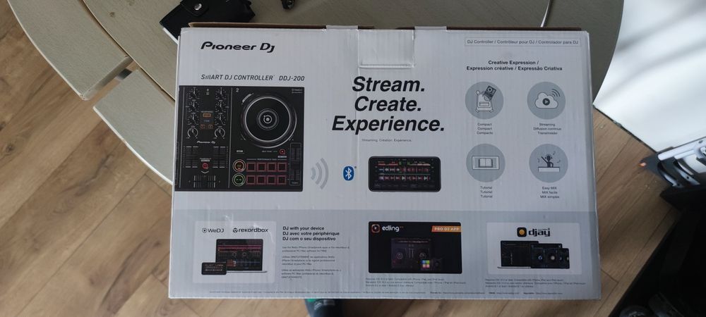 Kontroler Pioneer DDJ-200