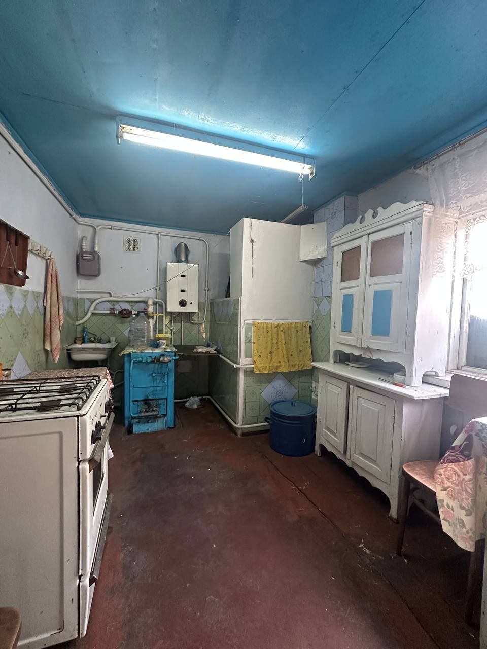 Продам будинок з ділянкою 25 сотих