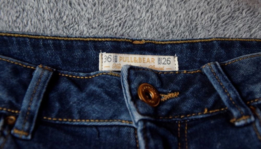 Jeansowe krótkie spodenki Pull&Bear