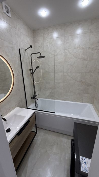 Продаж сучасної 2 кімнатної квартири у Чернівцях