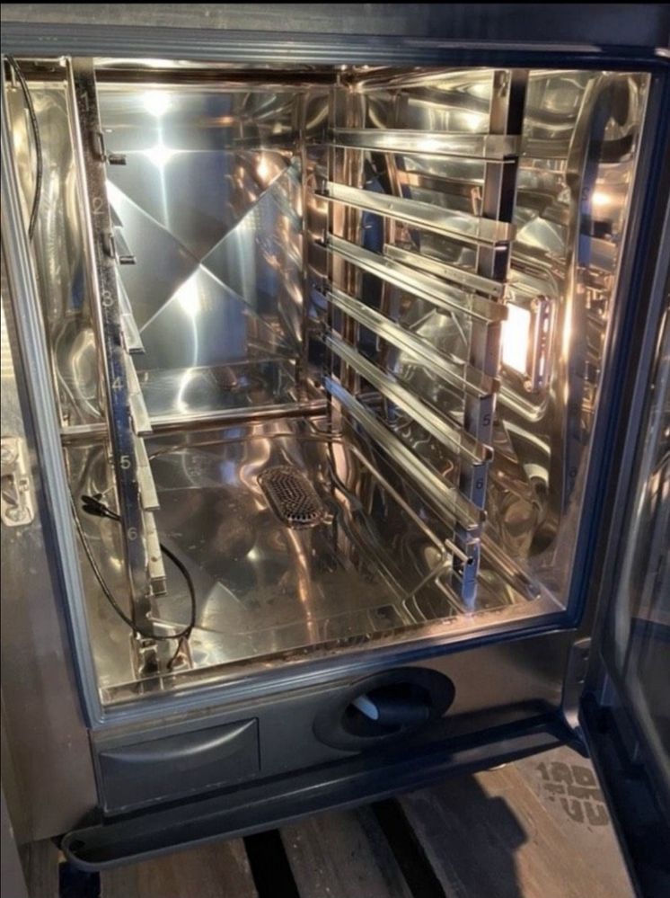 Piec Rational Scc We 61 z ultraventem jak nowy