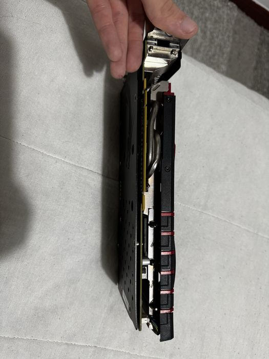 GTX 960 graphics card64172187304451123