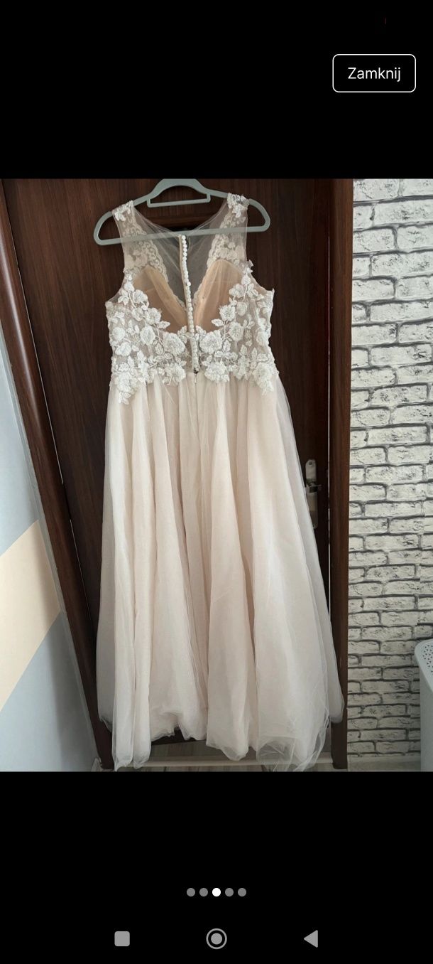 Suknia ślubna tiul plus size