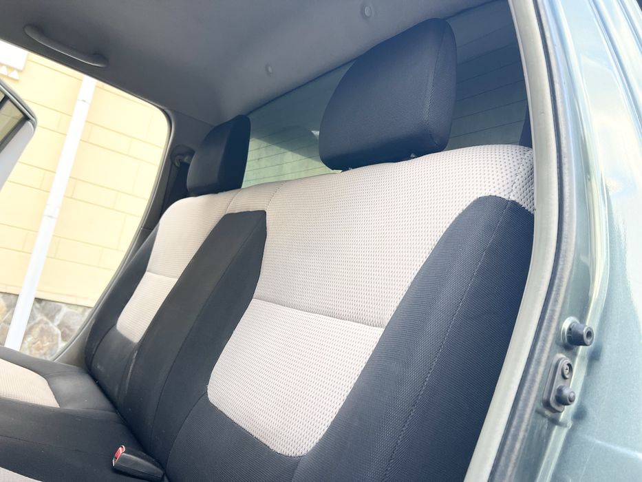 L200 Mitsubishi Пікап 4Х4 2.5 Турбодизель Механіка