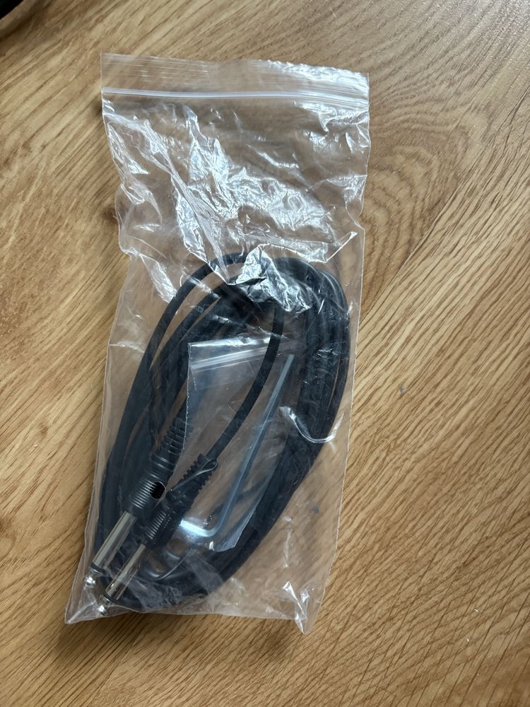 (Zestaw)(GWARANCJA 3LATA)Gitara elektryczna RX-10BK+PIEC HB-20R I INNE