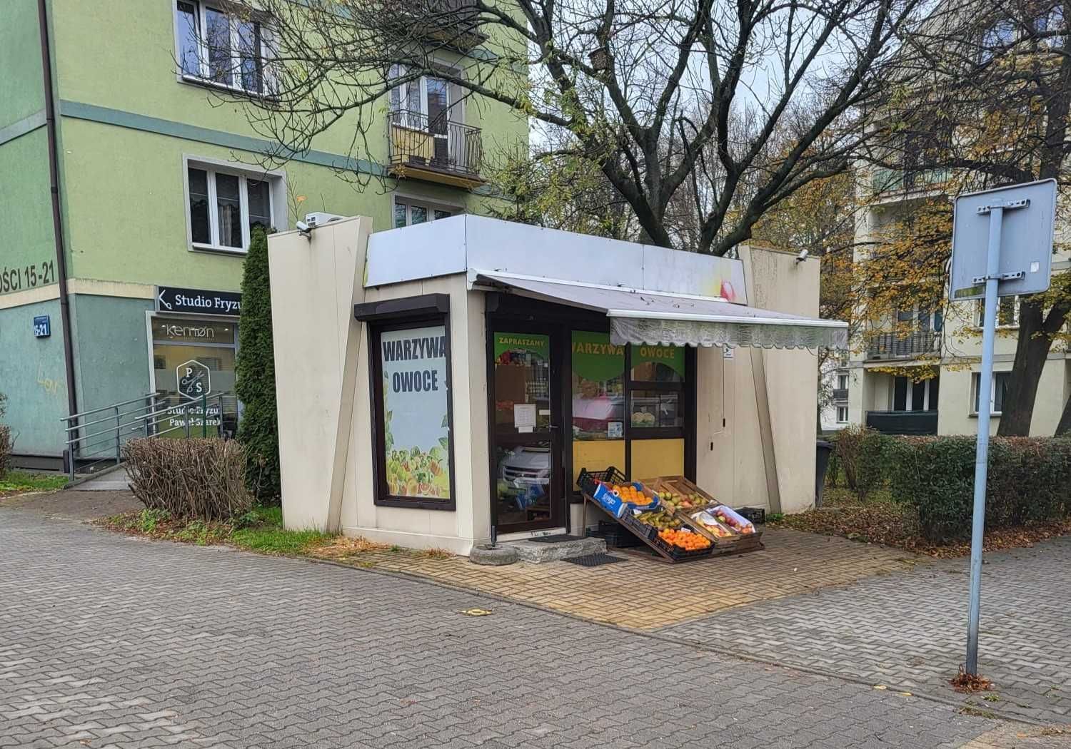 Kiosk 18m2, Centrum Tychów, Media