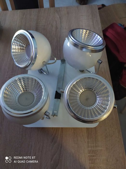 meble do salonu i lampy