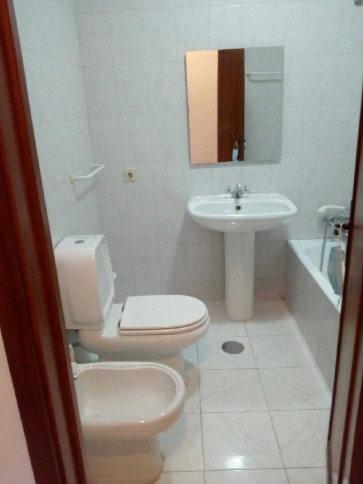 T1 (garagem e elevador) ao Parque da Lavandeira- Disponível em Outubro