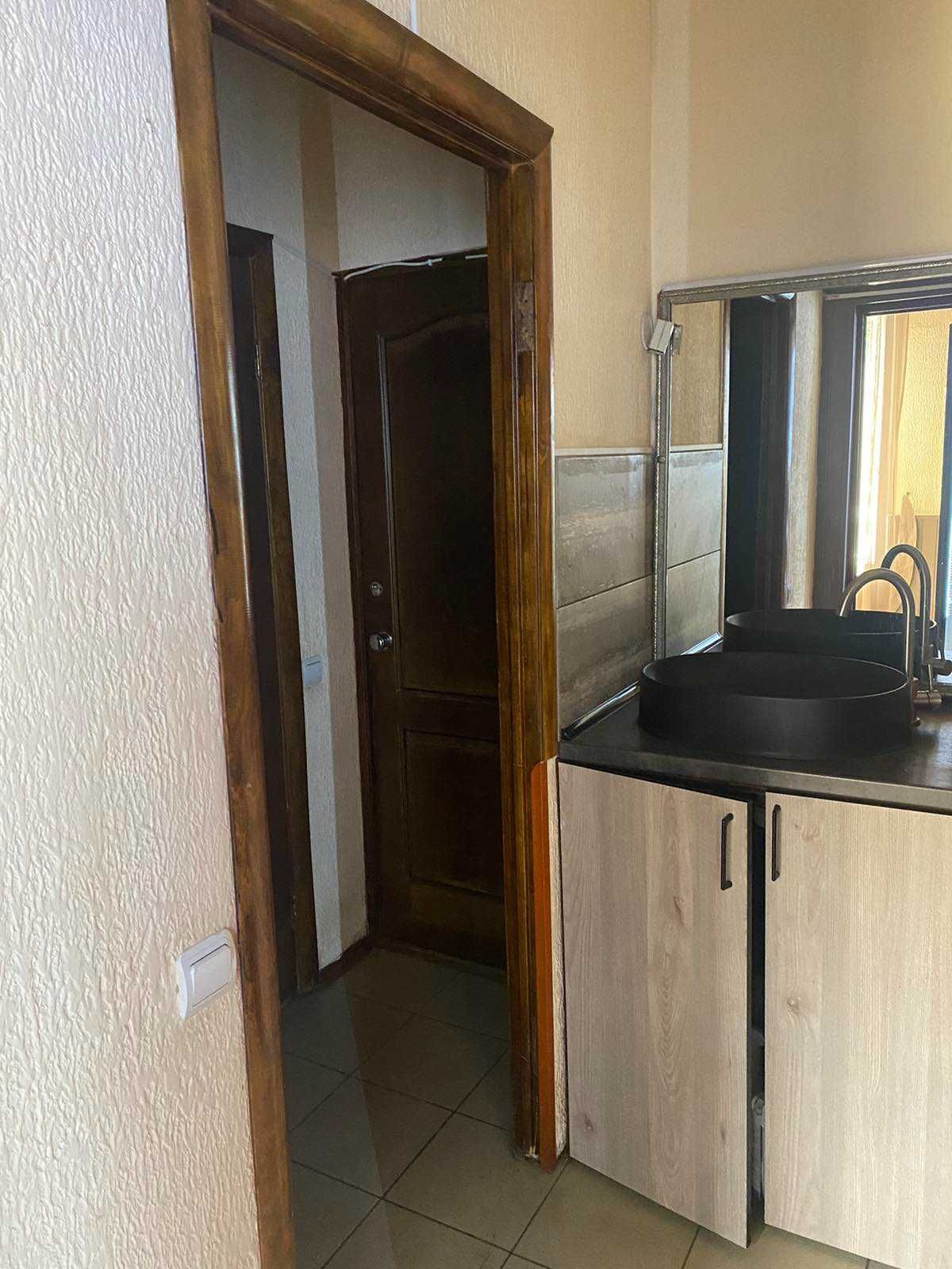 Продам работающий  гриль-бар .