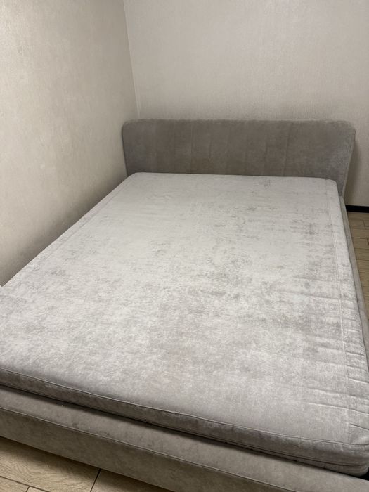 Двохспальна кровать бу