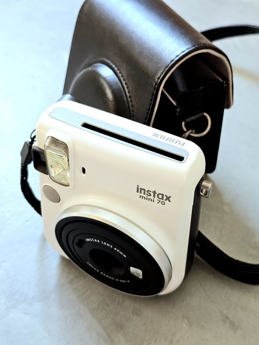 Aparat Instax  Mini 70 + skórzane etui