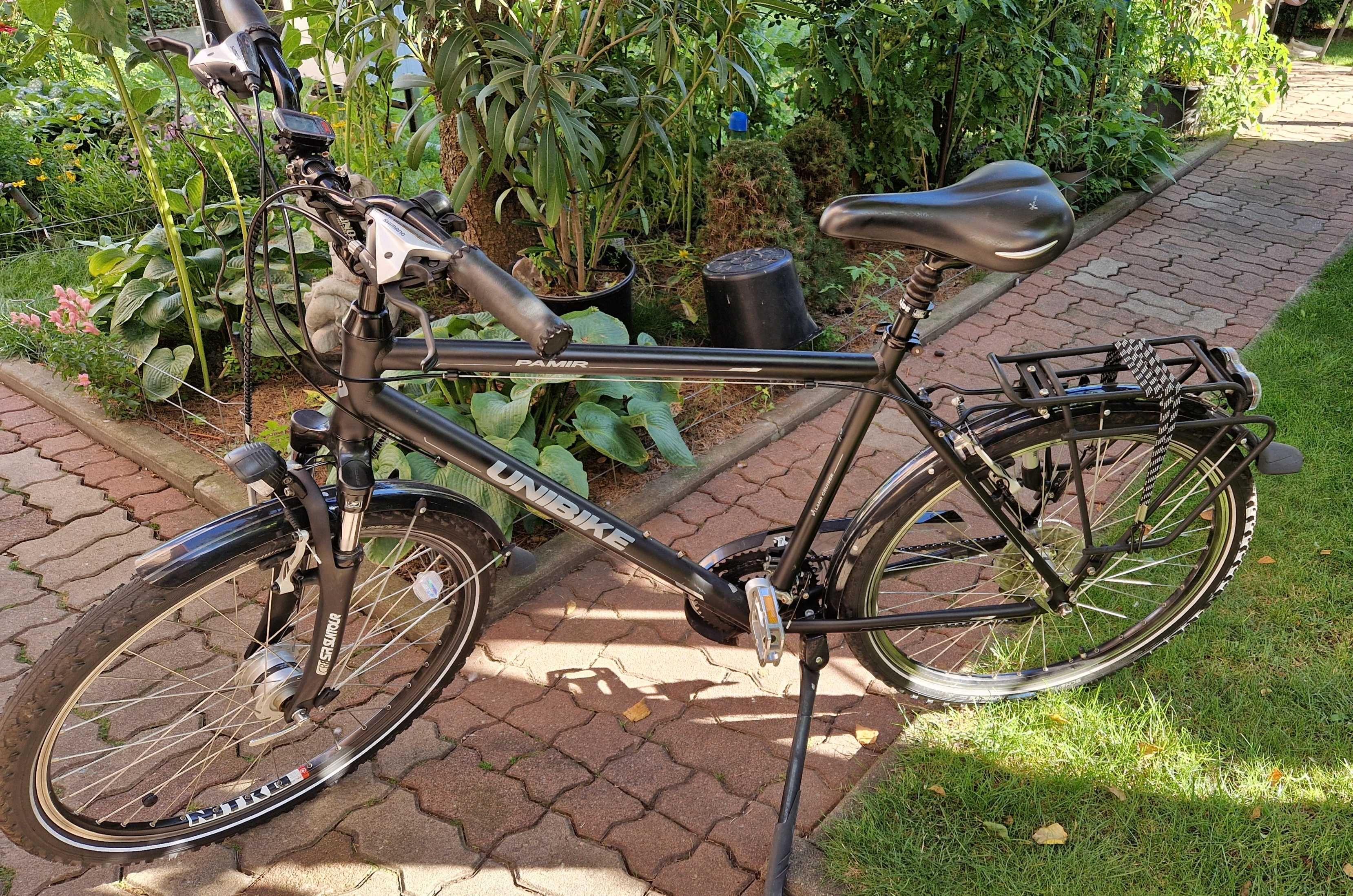 Rower trekkingowy Unibike Pamir